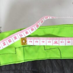 A pair of used black and green Zehetner Sportwear Cross pants in size XXL, featuring a Cross/Vintage style. Made of textile, they are in very good condition with no protectors and are not waterproof.