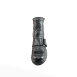 A pair of used black Frank Thomas Aimasport leather motorcycle boots in size 37.5. In very good condition, these street-style boots offer protection at the heel, toes, and gear lever area.