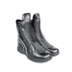 A pair of black leather Air Star street boots in size 42. The boots feature protection for the toes, shin, ankles, and heels, a reinforced sole, gear/brake lever protection, and reflectors. They show some wear marks, with minor damage to the synthetic leather panels on the front and back.