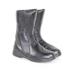 A pair of black leather Alpinestars Touring Classic boots in size 39. The boots feature a Gore-Tex waterproof membrane and protective reinforcements on the toes, shin, ankles, and heel, along with a reinforced sole, gear lever protection, and rear reflectors. They show minor wear marks.
