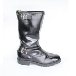 A pair of black, classic vintage-style leather riding boots in size 41. The boots feature a warm, wool-like interior lining, a rear zipper with two buckles, and protective reinforcements on the heel and reinforced sole with gear and brake lever protection. They are in very good condition with minor wear marks.