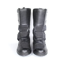 Size: 38 Styling: Touring / Adventure. Material: Leather. Color: Black. Condition: Good outside and inside. Protection: Toes, heels, ankle, reinforced sole and brake and gear lever. Reflectors. Waterproofing: Yes* (SympaTex membrane. Due to the aging effect, we can't guarantee the full waterproofness of the boots) To take into consideration: the boots show minor wear marks.