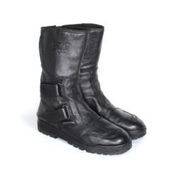 Louis black leather motorcycle boots, size 39/40 — lightweight touring and street boots with good flexibility, reinforced toe protection, non-waterproof design, and good condition with minor wear marks.