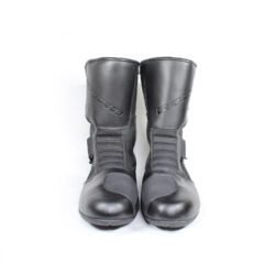 Black leather and textile touring boots in size 46, in like-new condition. Features protection for the toes, shin, ankles, and heel.