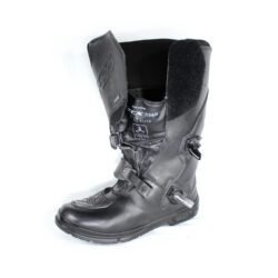 A pair of black TCX Infinity Evo GTX adventure touring boots in size 43, made of leather. They feature a Gore-Tex waterproof membrane, a Michelin® adventure rubber sole, two adjustable aluminum buckles, and extensive protection for the toes, shin, ankles, and heels. The boots are in very good condition with minor wear marks.