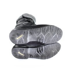 A pair of black TCX Infinity Evo GTX adventure touring boots in size 43, made of leather. They feature a Gore-Tex waterproof membrane, a Michelin® adventure rubber sole, two adjustable aluminum buckles, and extensive protection for the toes, shin, ankles, and heels. The boots are in very good condition with minor wear marks.