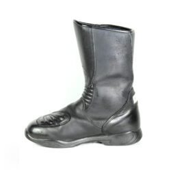 A pair of black Alpinestars high-quality leather motorcycle boots, size 38, in good condition. Made of cowhide leather with a Gore-Tex membrane, featuring reinforced protection for the toes, heel, shin, ankles, and sole. Shows typical leather wear and a minor flaw on one reflective stripe.