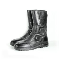 A pair of black Louis street riding boots, size 40/41, in good condition. Made of durable leather with essential impact protection for the toes, heel, and around the gear and brake levers. Shows typical leather wrinkles and some wear marks.