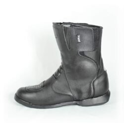 A pair of black Polo touring motorcycle boots, size 42, in good condition. Made of synthetic leather with waterproofing, featuring protection for toes, shin, ankles, heel, and a reinforced sole. Shows minor wear and wrinkles.