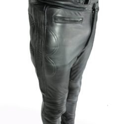 A pair of black Polo leather motorcycle trousers, size M 50 (82 cm stretch waist), in very good condition. Features a café-racer style with high-quality perforated cowhide for ventilation, foam knee and hip protection, and a full-length jacket connection zipper.