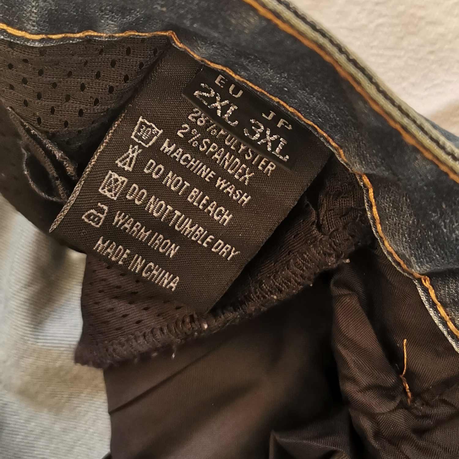 Men's denim blue wear-resistant stretch denim motorcycle riding jeans with removable knee and hip protectors